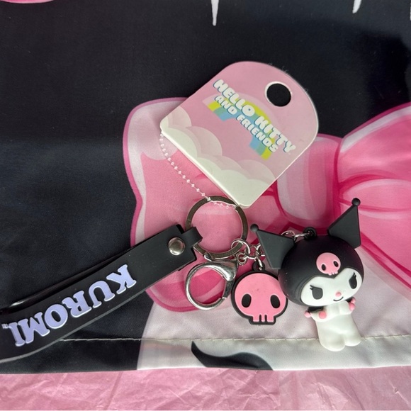 Hello Kitty Kuromi 3D keychain bag charm - Picture 1 of 3